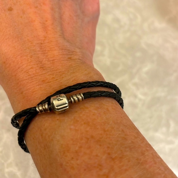 Pandora sterling silver double wrap leather bracelet - Picture 1 of 3